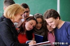 初中生留学全攻略：抓住语言黄金期，轻松适应海外生活，避开低龄留学陷阱