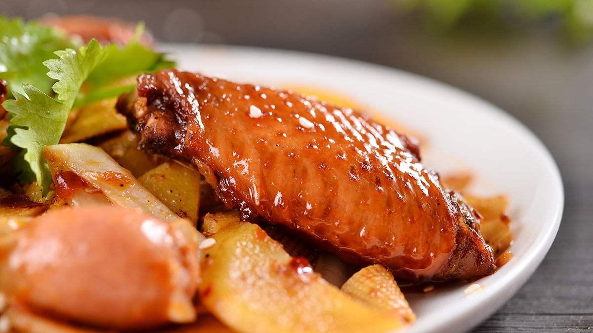 可乐鸡翅的制作方法：简单三步做出餐厅级美味，新手也能零失败