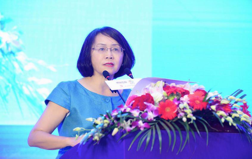 胡舒立:深度报道与媒体改革的传奇人物,揭秘她的新闻理念与财新传媒成功之路 胡舒立:深度报道与媒体改革的传奇人物,揭秘她的新闻理念与财新传媒成功之路